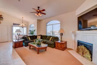 Photo #2: 2566554 Listing 