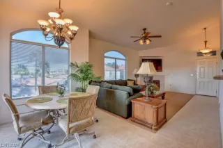 Photo #6: 2566554 Listing 