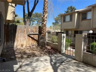 Photo #2: 2566567 Listing