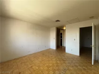 Photo #4: 2566567 Listing