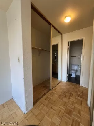 Photo #6: 2566567 Listing