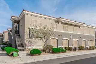 Photo #3: 2566584 Listing