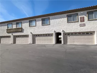 Photo #1: 2566587 Listing