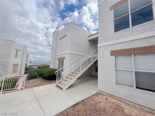 Photo #1: 2566588 Listing 