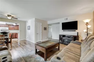 Photo #6: 2566597 Listing