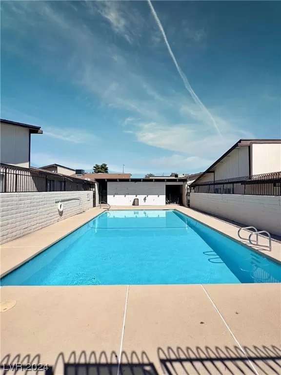 MLS: 2566635 Condo For Sale