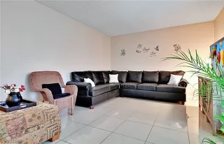 Photo #6: 2566635 Listing 