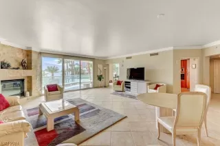 Photo #3: 2566677 Listing 