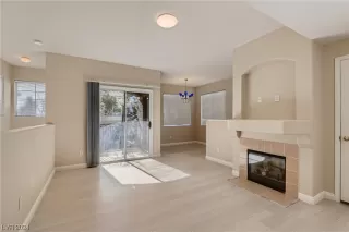 Photo #2: 2566687 Listing 