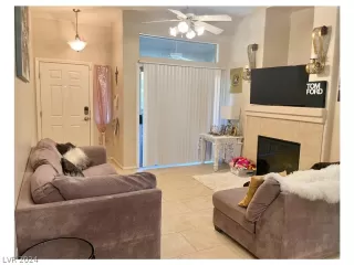 Photo #6: 2566700 Listing