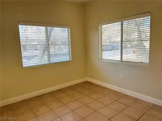 Photo #3: 2566707 Listing 