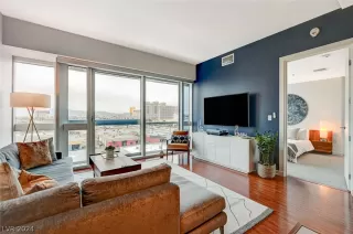 Photo #4: 2566724 Listing 