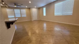 Photo #6: 2566762 Listing 