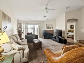 Photo #6: 2566785 Listing 