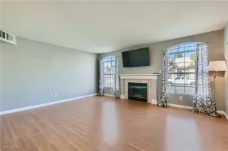 Photo #1: 2566786 Listing 