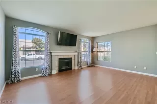 Photo #2: 2566786 Listing 