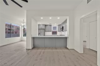 Photo #1: 2566832 Listing 