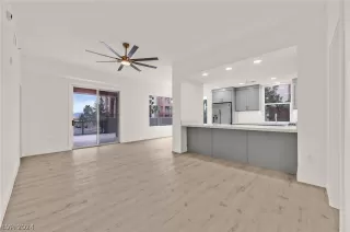 Photo #2: 2566832 Listing 