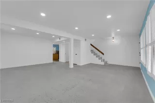 Photo #4: 2566834 Listing