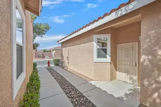 Photo #1: 2566836 Listing 