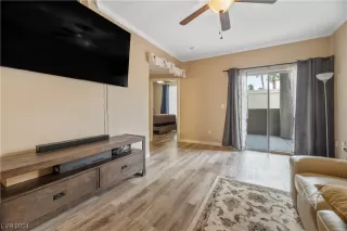 Photo #4: 2566883 Listing 