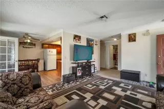 Photo #6: 2566908 Listing 