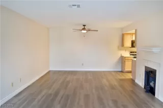 Photo #4: 2566912 Listing