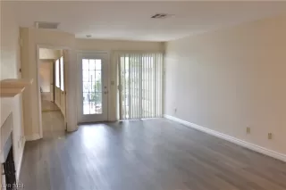 Photo #5: 2566912 Listing