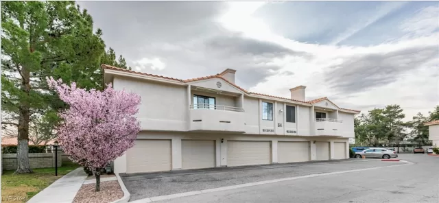 MLS: 2566942 Condo For Sale