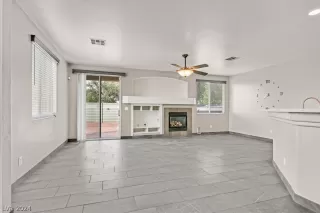 Photo #5: 2566965 Listing