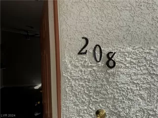 Photo #5: 2566975 Listing 