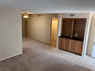 Photo #5: 2567031 Listing