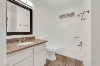 Photo #3: 2567052 Listing