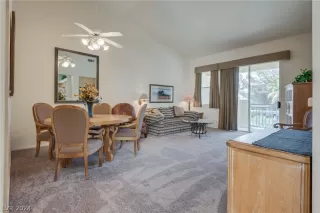 Photo #4: 2567073 Listing