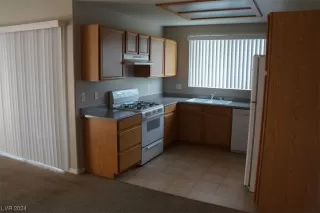 Photo #2: 2567086 Listing 