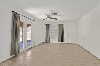 Photo #3: 2567099 Listing 