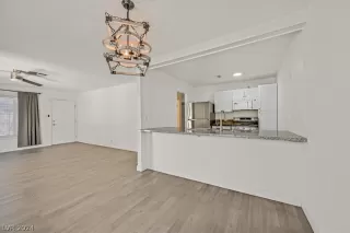 Photo #6: 2567099 Listing 