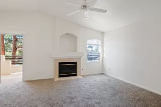 Photo #4: 2567111 Listing