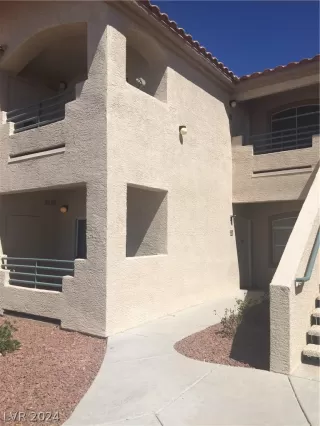 Photo #2: 2567132 Listing 