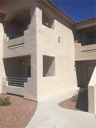 Photo #3: 2567132 Listing 