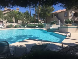 Photo #4: 2567132 Listing 