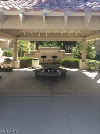 Photo #6: 2567132 Listing 