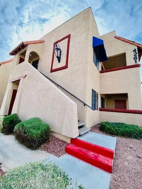 MLS: 2567147 Condo For Sale