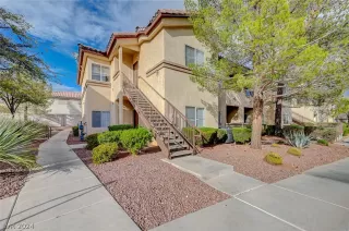 Photo #1: 2567172 Listing