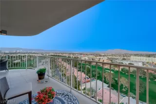 Photo #2: 2567176 Listing