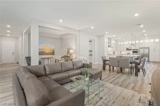 Photo #1: 2567255 Listing 