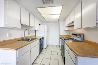 Photo #2: 2567265 Listing