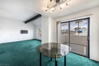 Photo #4: 2567265 Listing