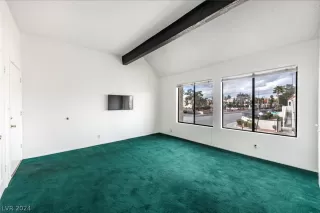 Photo #5: 2567265 Listing