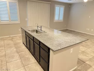 Photo #3: 2567296 Listing 